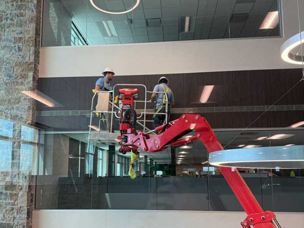 Dallas Commercial High-Reach Window Cleaning