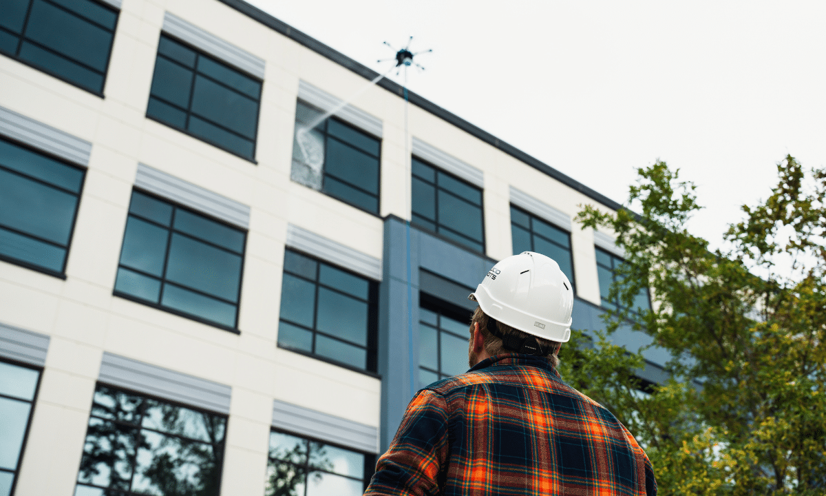 How Drone Cleaning Works