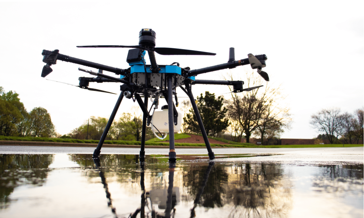 Why go for drone cleaning instead of traditional methods